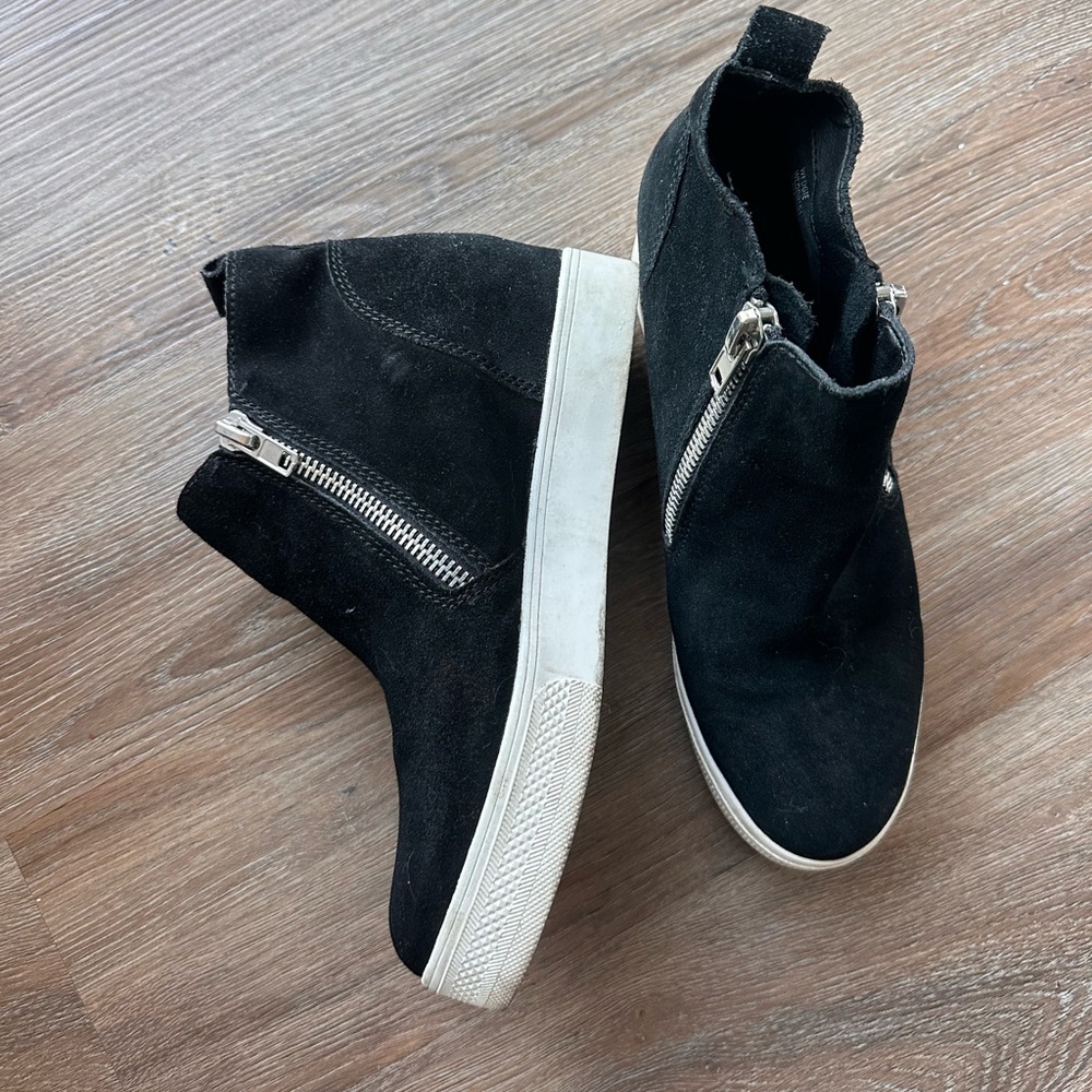 Steve Madden Black High-Top Sneakers